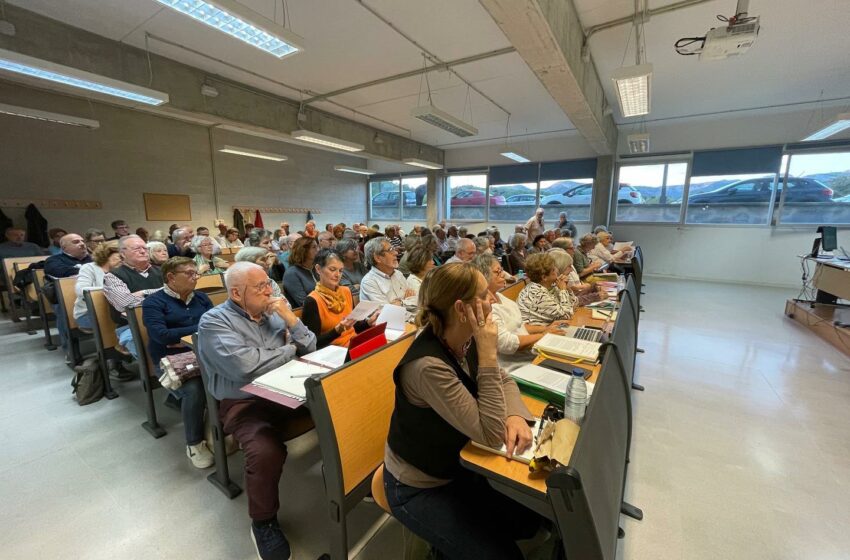  El Consell destina 120.000 euros a la formació de persones majors en les universitats públiques valencianes