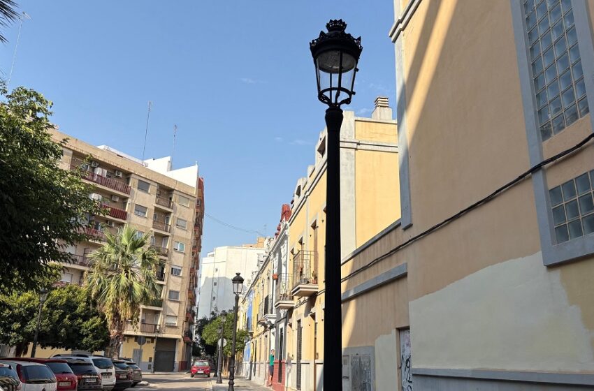 L’Ajuntament finalitza la renovació de l’enllumenat del “Barri de l’Agulla” a Nou Moles