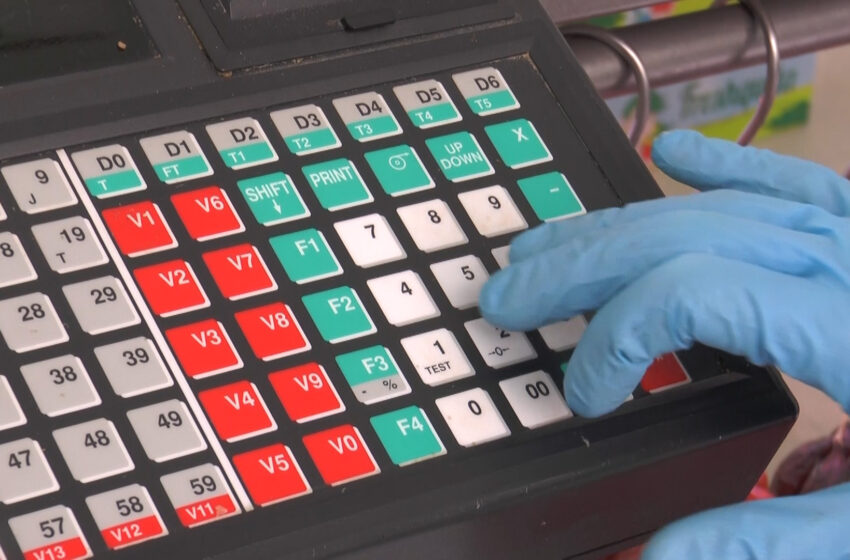  La Generalitat llança ajudes per al xicotet comerç afectat per la DANA