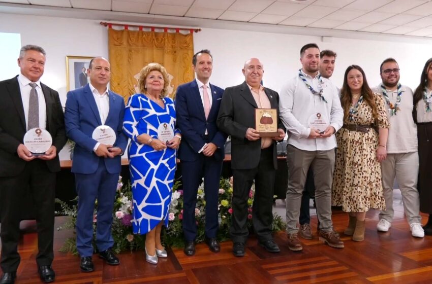 Alberic atorga els seus Premis 9 d’Octubre després d’haver-los ajornat per la pluja