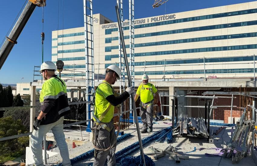  Sanitat completa l’estructura del centre de protonteràpia per al tractament oncològic d’alta precisió